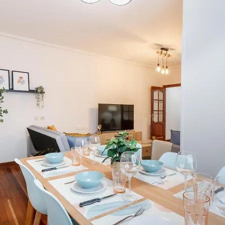 Amplio Y Recien Reformado En Indautxu Bilbao