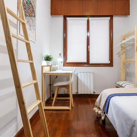 Amplio Y Recien Reformado En Indautxu Apartman