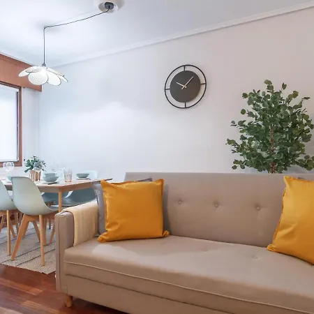 Amplio Y Recien Reformado En Indautxu Bilbao