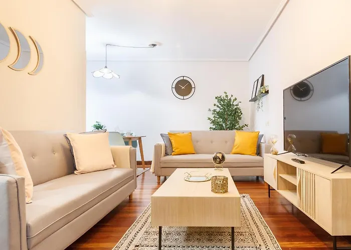 Amplio Y Recien Reformado En Indautxu Appartement *