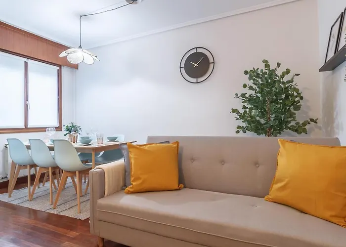 Amplio Y Recien Reformado En Indautxu Бильбао